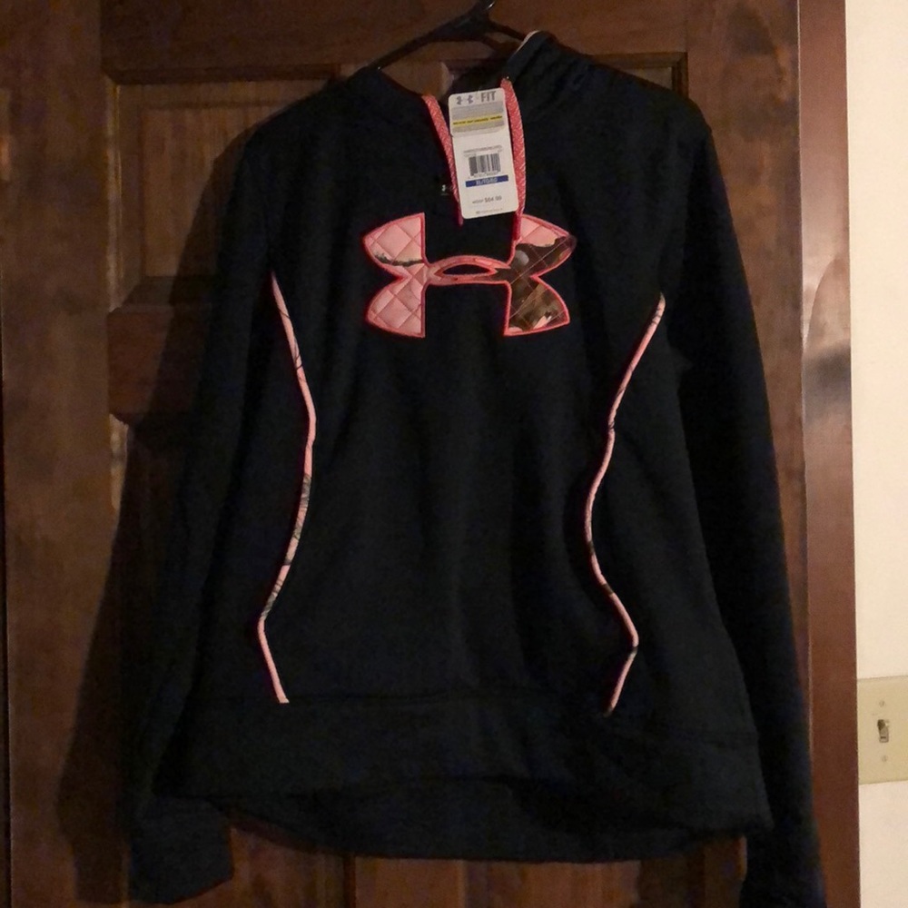 Black Under Armour Hoodie!